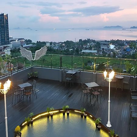 Aston Lampung City Hotel Bandar Lampung Eksteriør bilde