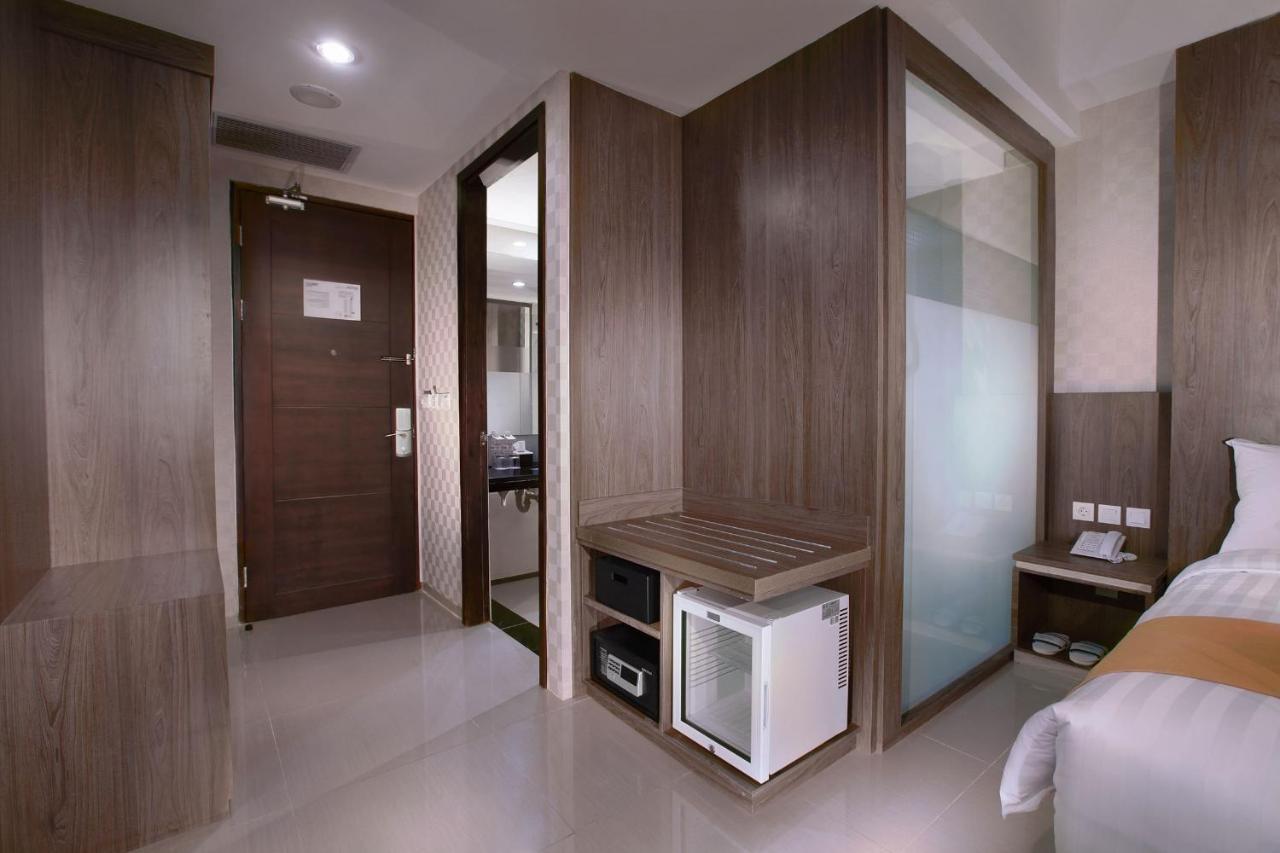 Aston Lampung City Hotel Bandar Lampung Eksteriør bilde