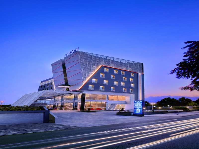 Aston Lampung City Hotel Bandar Lampung Eksteriør bilde