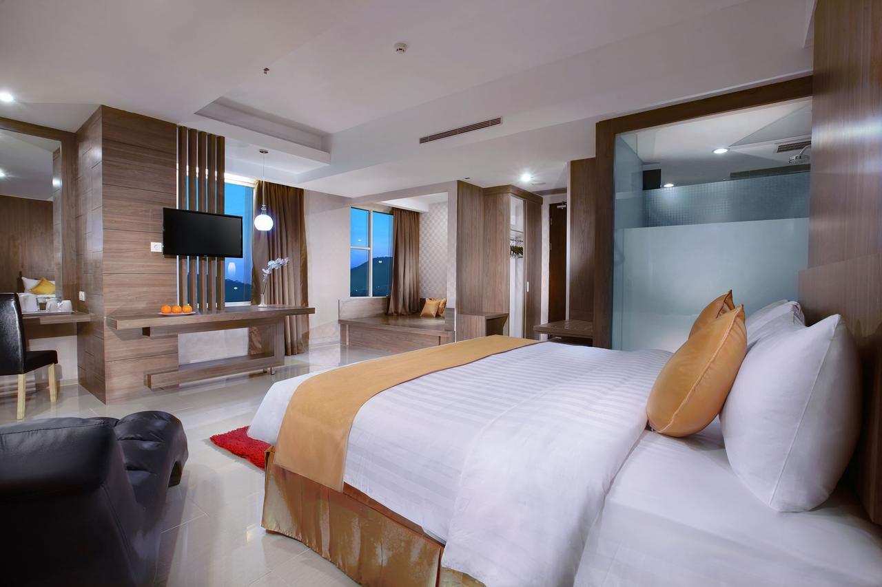 Aston Lampung City Hotel Bandar Lampung Eksteriør bilde