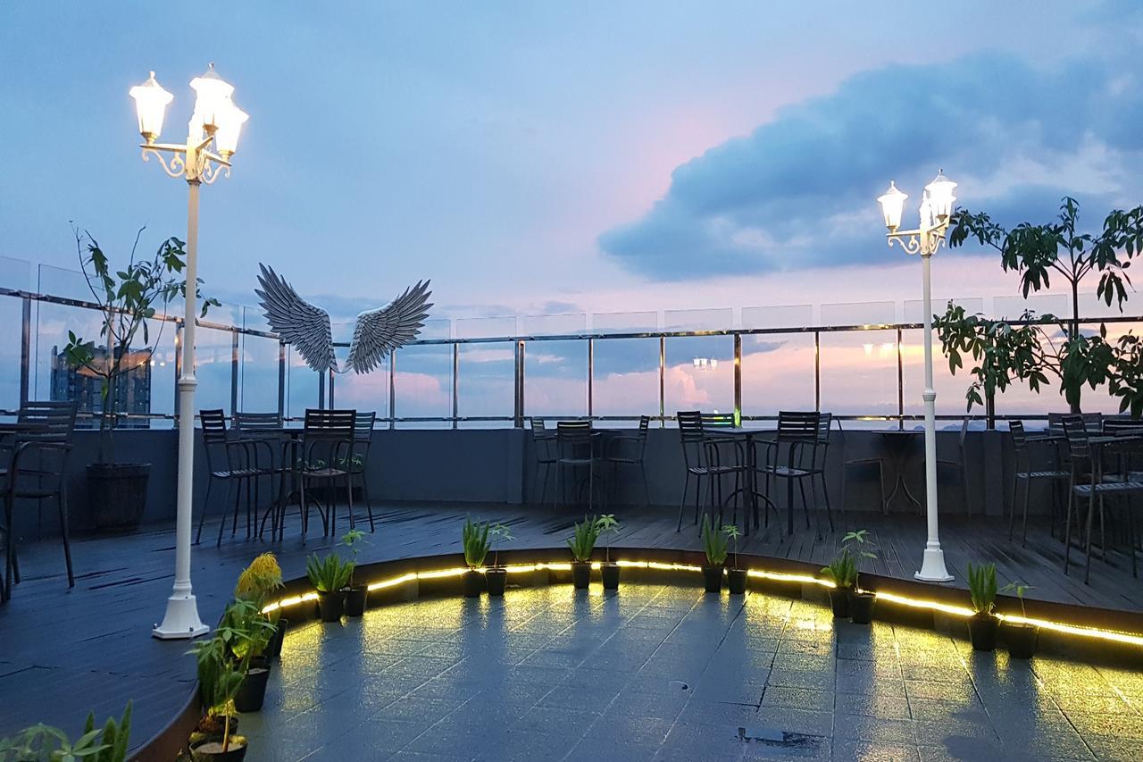 Aston Lampung City Hotel Bandar Lampung Eksteriør bilde